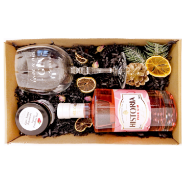 Karácsonyi Historia Pink gin ajándékcsomag pohárral és fűszerrel