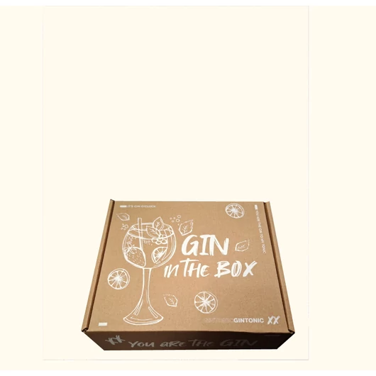 Mini gin&amp;tonic feliratos díszdoboz egyedi italszettekhez