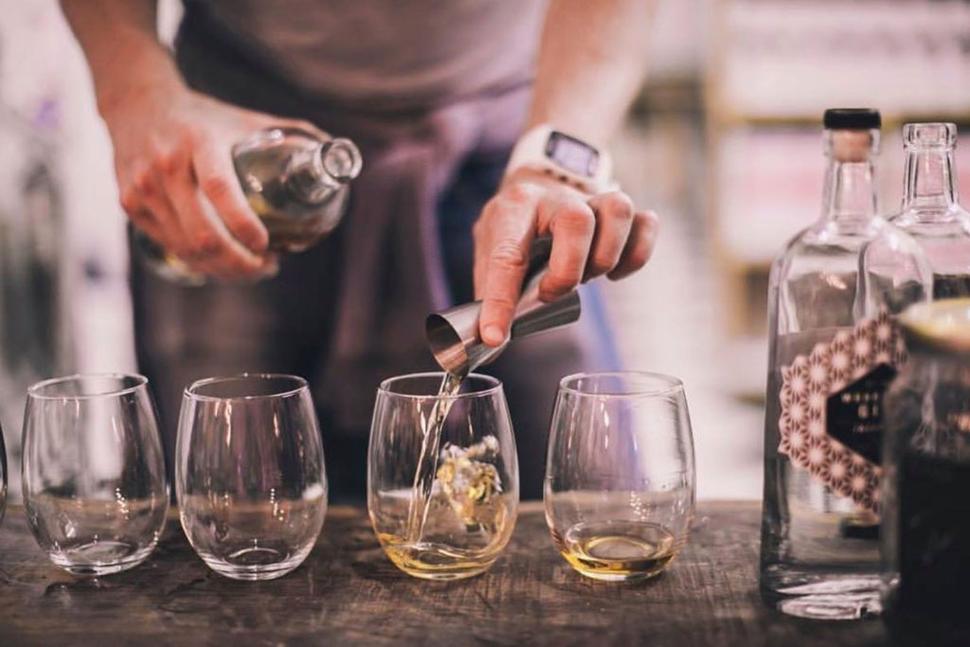 a_finom_gin_tonic_titka_csapatepito_gintasting